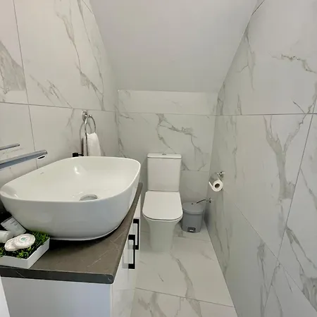 Serenity House Дом отдыха Вороклини